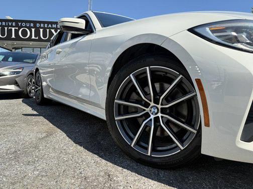 2021 BMW 330 330i