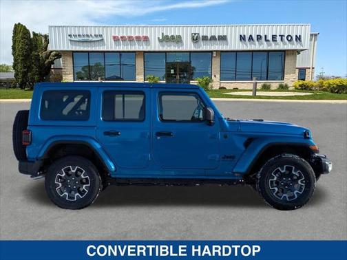 2025 Jeep Wrangler 4-Door Sahara 4x4