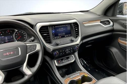 2022 GMC Acadia AWD SLE