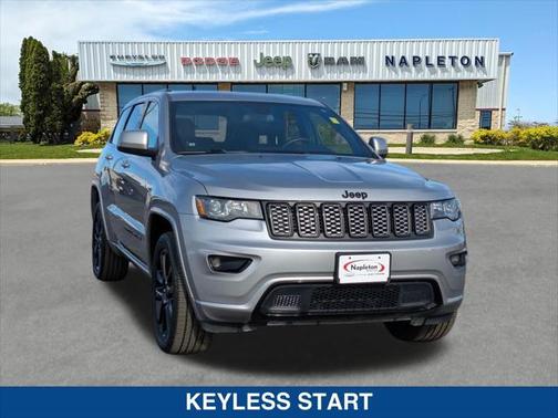 2021 Jeep Grand Cherokee Laredo