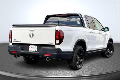 2022 Honda Ridgeline Black