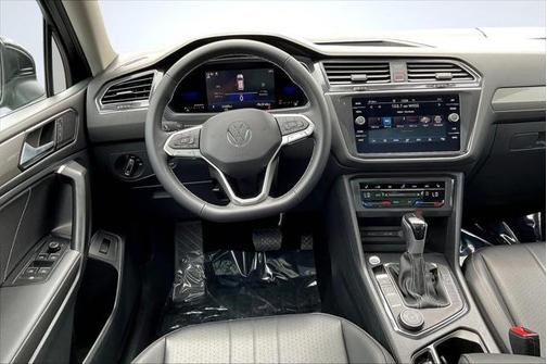 2023 Volkswagen Tiguan 2.0T SE 4MOTION