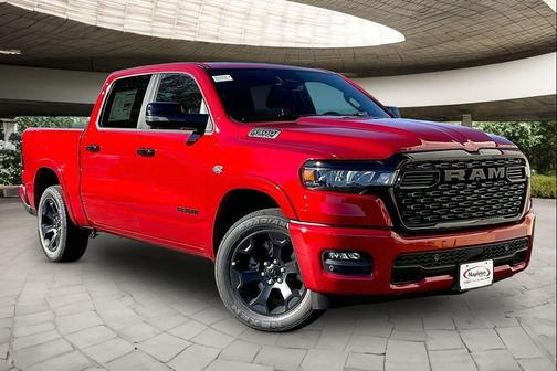 Molten Red Pearlcoat 2027 RAM 1500 Big Horn/Lone Star