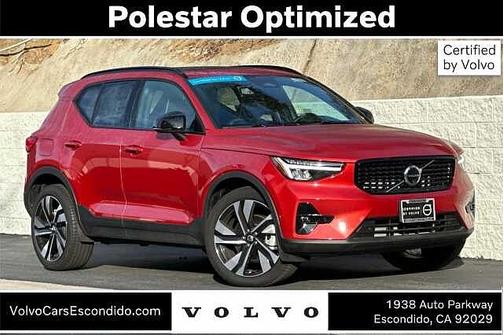 2025 Volvo XC40 Plus