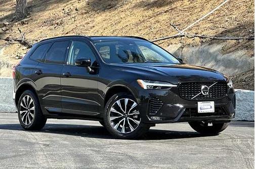 Onyx Black 2025 Volvo XC60 Plus