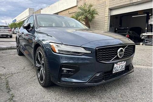 2023 Volvo S60 Plus