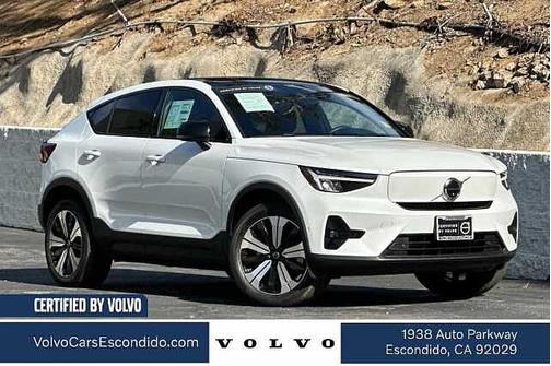 Crystal White 2023 Volvo C40 Recharge Pure Electric Plus