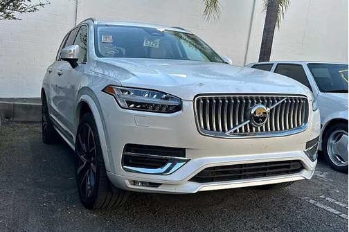 2024 Volvo XC90 Plus