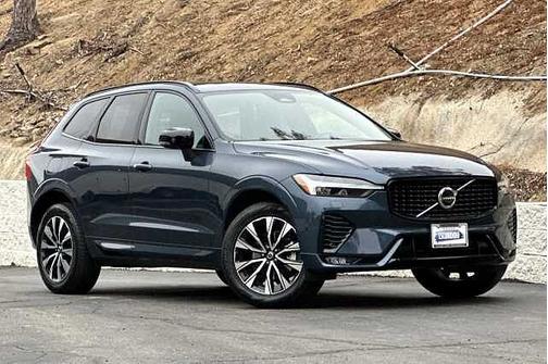 Denim Blue 2025 Volvo XC60 Core