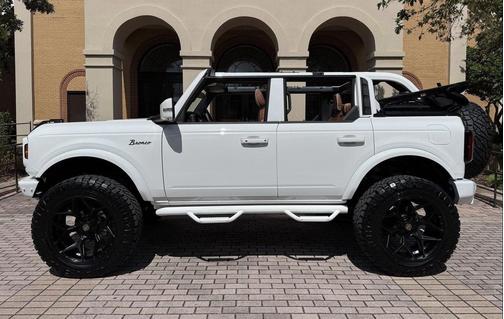2024 Ford Bronco Outer Banks