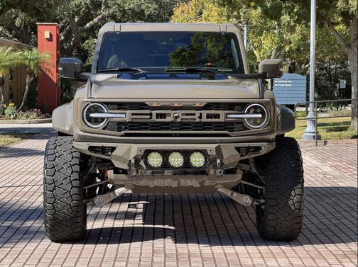 2025 Ford Bronco Raptor