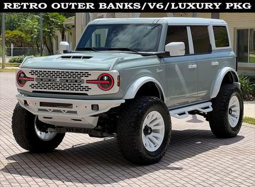 2024 Ford Bronco Outer Banks