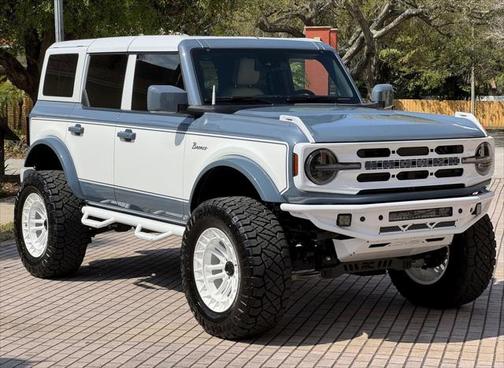 2024 Ford Bronco Outer Banks