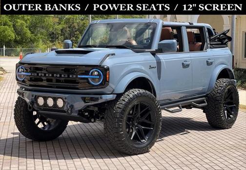 2024 Ford Bronco Outer Banks