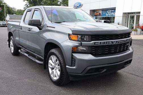 2020 Chevrolet Silverado 1500 CUSTOM