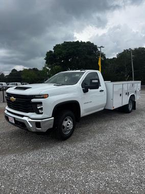 Summit White 2026 Chevrolet Silverado 3500 WT