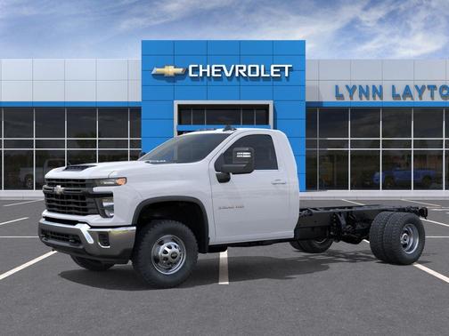 Summit White 2026 Chevrolet Silverado 3500 WT