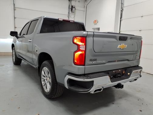 2025 Chevrolet Silverado 1500 LTZ