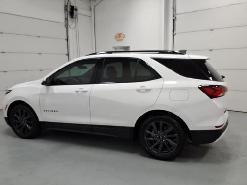 2023 Chevrolet Equinox FWD RS