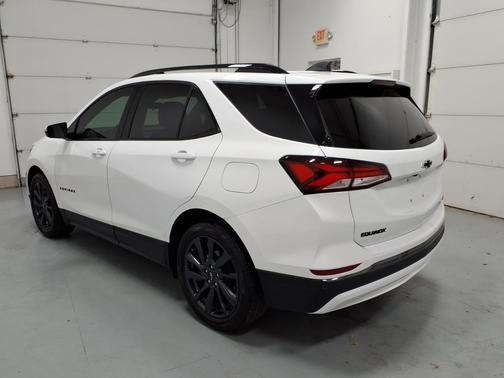 2023 Chevrolet Equinox FWD RS