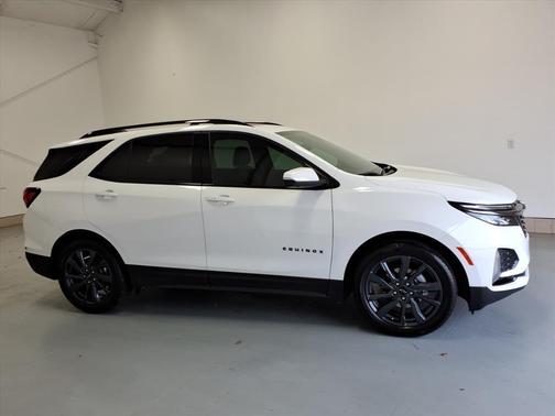 2023 Chevrolet Equinox FWD RS