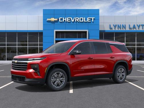 Radiant Red Tintcoat 2026 Chevrolet Traverse LT