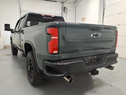 2025 Chevrolet Silverado 2500 LTZ