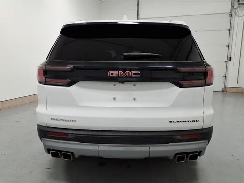 2024 GMC Acadia FWD Elevation