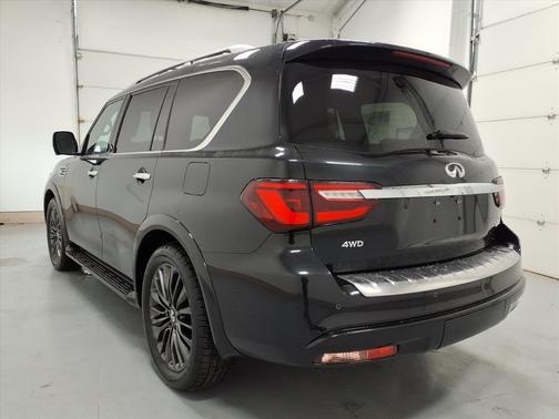 2024 INFINITI QX80 SENSORY AWD