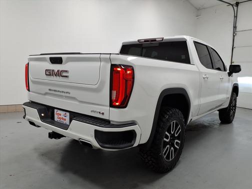 2019 GMC Sierra 1500 AT4
