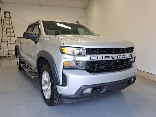 Silver Ice Metallic 2021 Chevrolet Silverado 1500 Custom