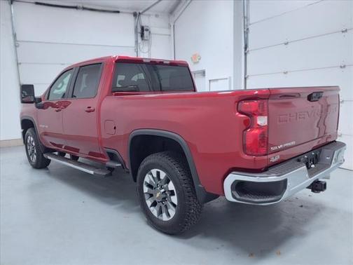 Radiant Red Tintcoat 2024 Chevrolet Silverado 2500 LT