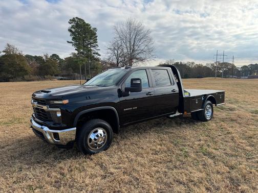 2026 Chevrolet Silverado 3500 LT