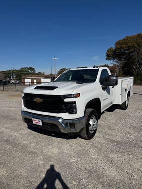 2025 Chevrolet Silverado 3500 WT