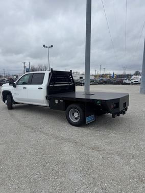 Summit White 2026 Chevrolet Silverado 3500 WT