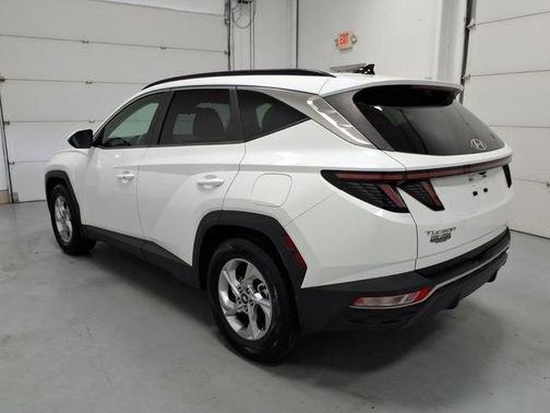 Quartz White 2022 Hyundai TUCSON SEL