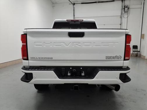 2025 Chevrolet Silverado 2500 High Country
