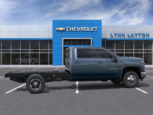 Lakeshore Blue Metallic 2026 Chevrolet Silverado 3500 LT