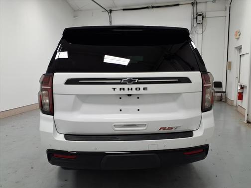 2023 Chevrolet Tahoe 4WD RST