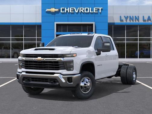 Summit White 2026 Chevrolet Silverado 3500 LT
