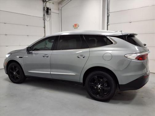 2024 Buick Enclave Essence FWD
