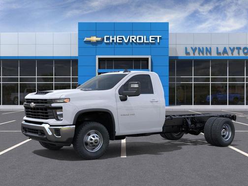 2025 Chevrolet Silverado 3500 WT