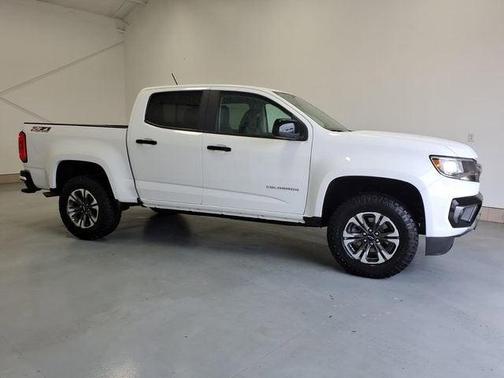 Summit White 2022 Chevrolet Colorado Z71