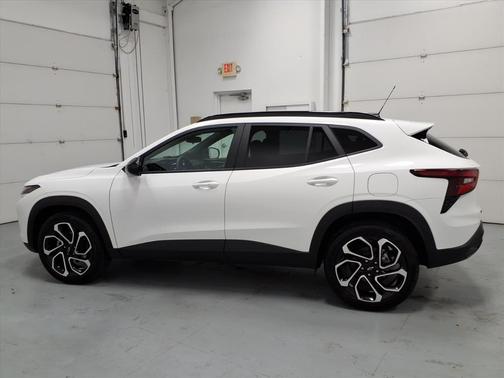 2025 Chevrolet Trax FWD 2RS