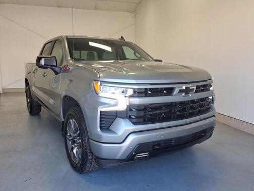 Sterling Gray Metallic 2025 Chevrolet Silverado 1500 RST
