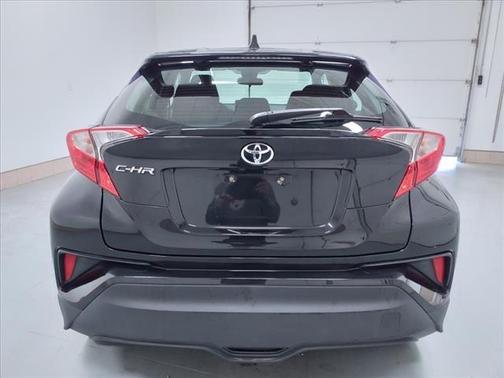 2021 Toyota C-HR LE