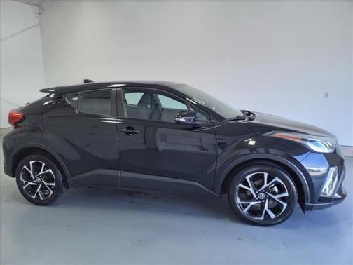 2021 Toyota C-HR LE