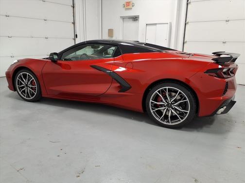 2026 Chevrolet Corvette Stingray w/2LT
