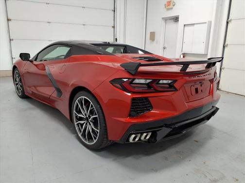 2026 Chevrolet Corvette Stingray w/2LT