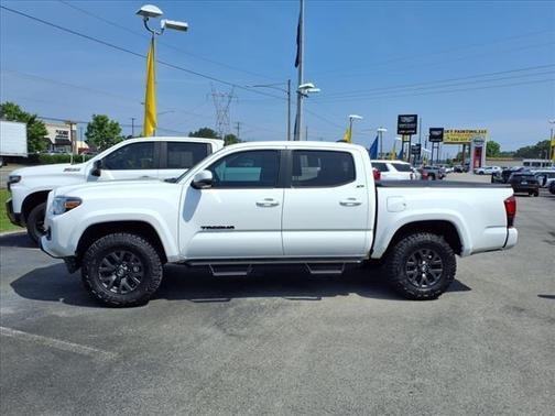 2023 Toyota Tacoma SR